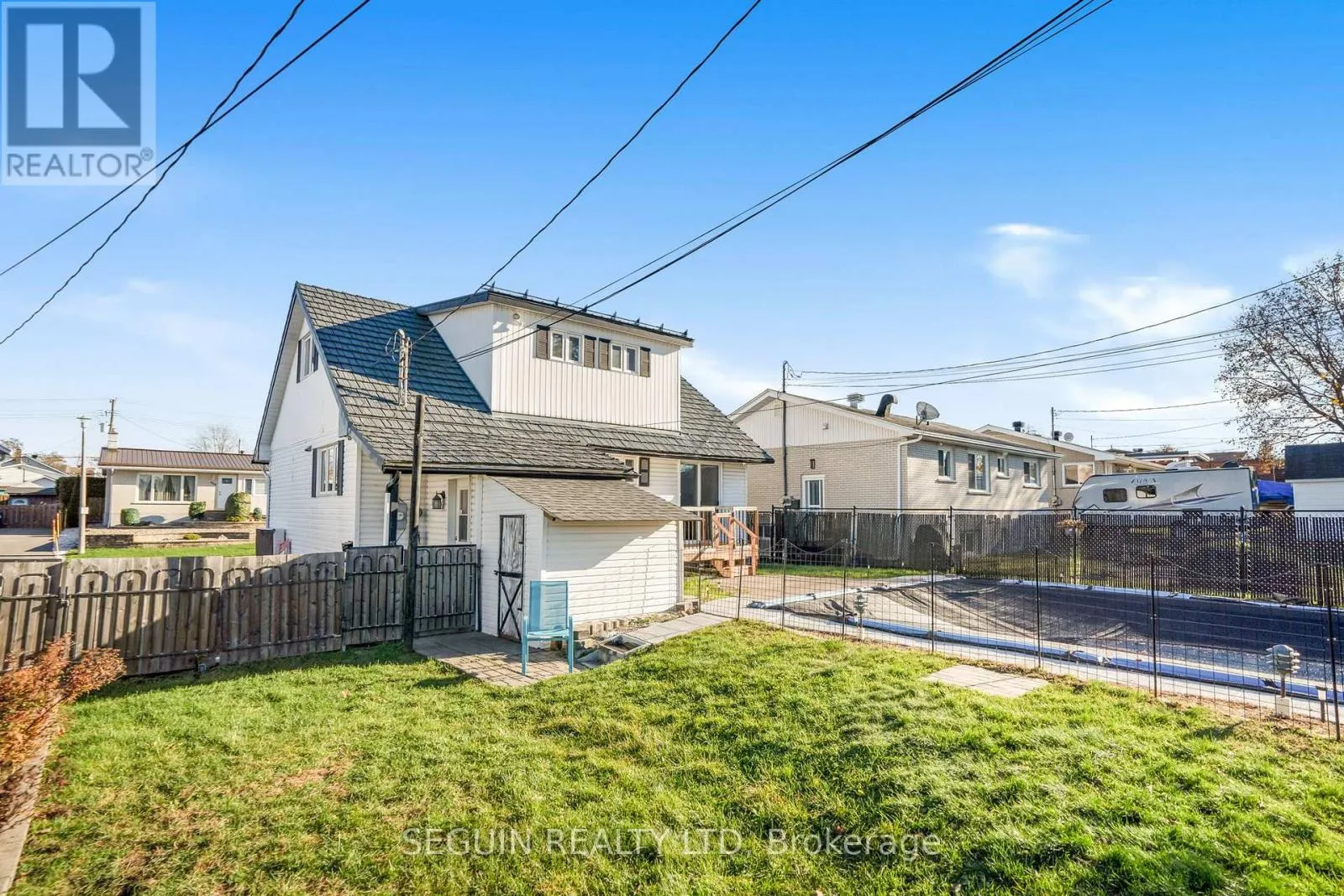 460 THERIAULT STREET