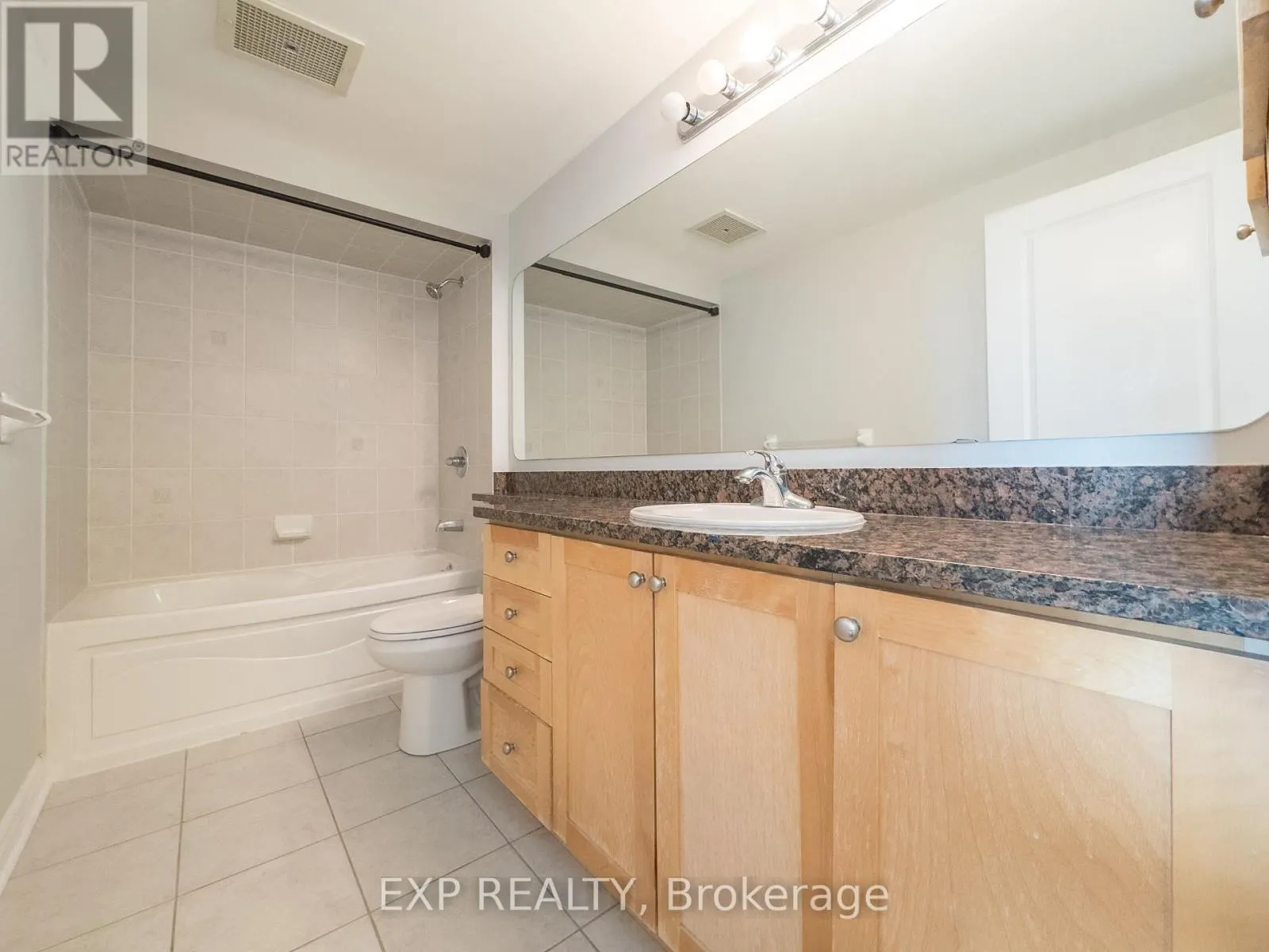 1104 - 570 LAURIER AVENUE W