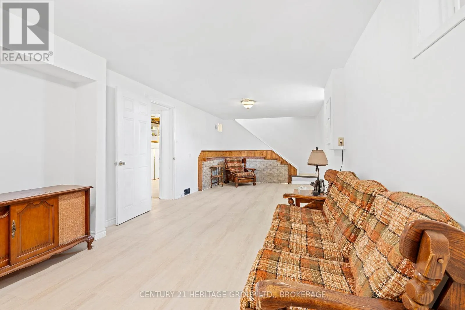 2750 15 HIGHWAY