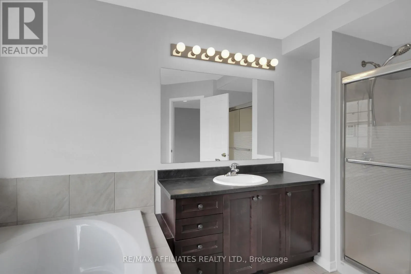 116 BRADDOCK PRIVATE