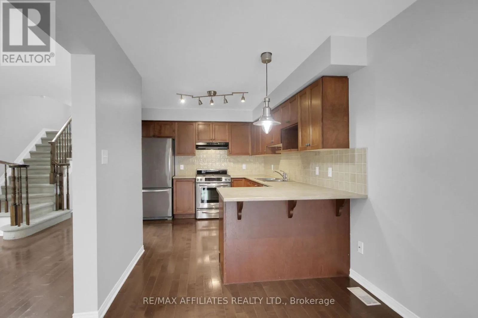 116 BRADDOCK PRIVATE