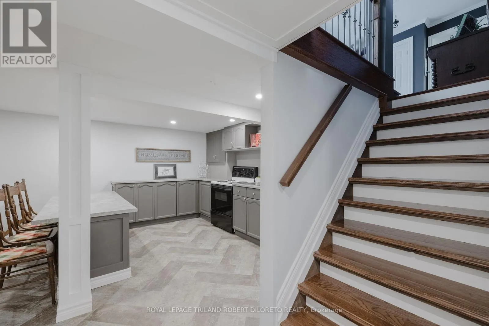 11 ELMHURST STREET