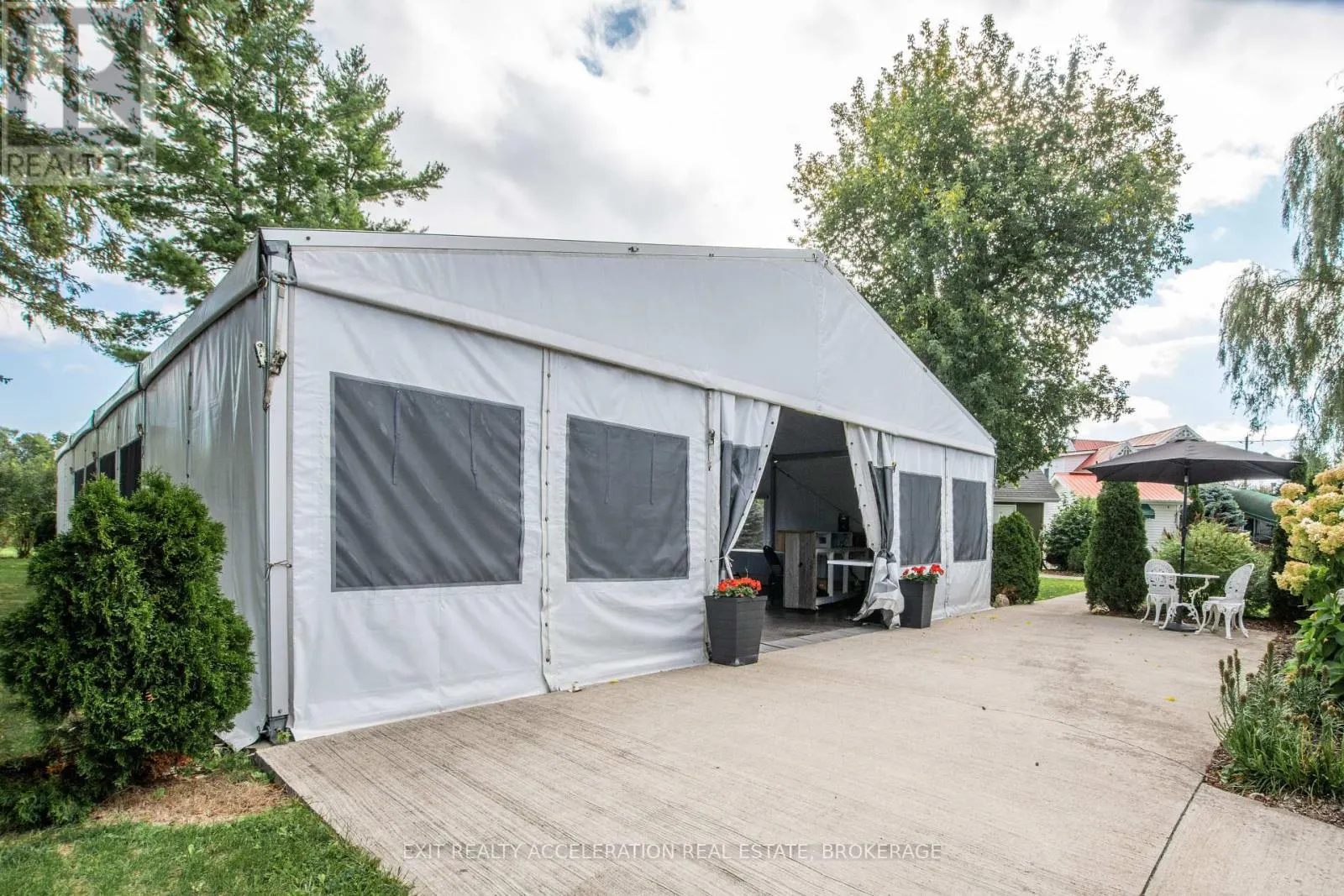 8087 COUNTY ROAD 2