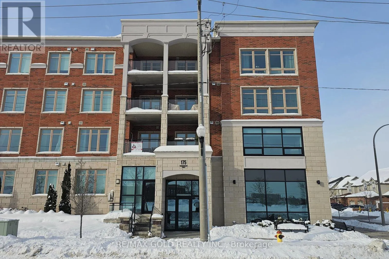 107 - 175 COMMONWEALTH STREET