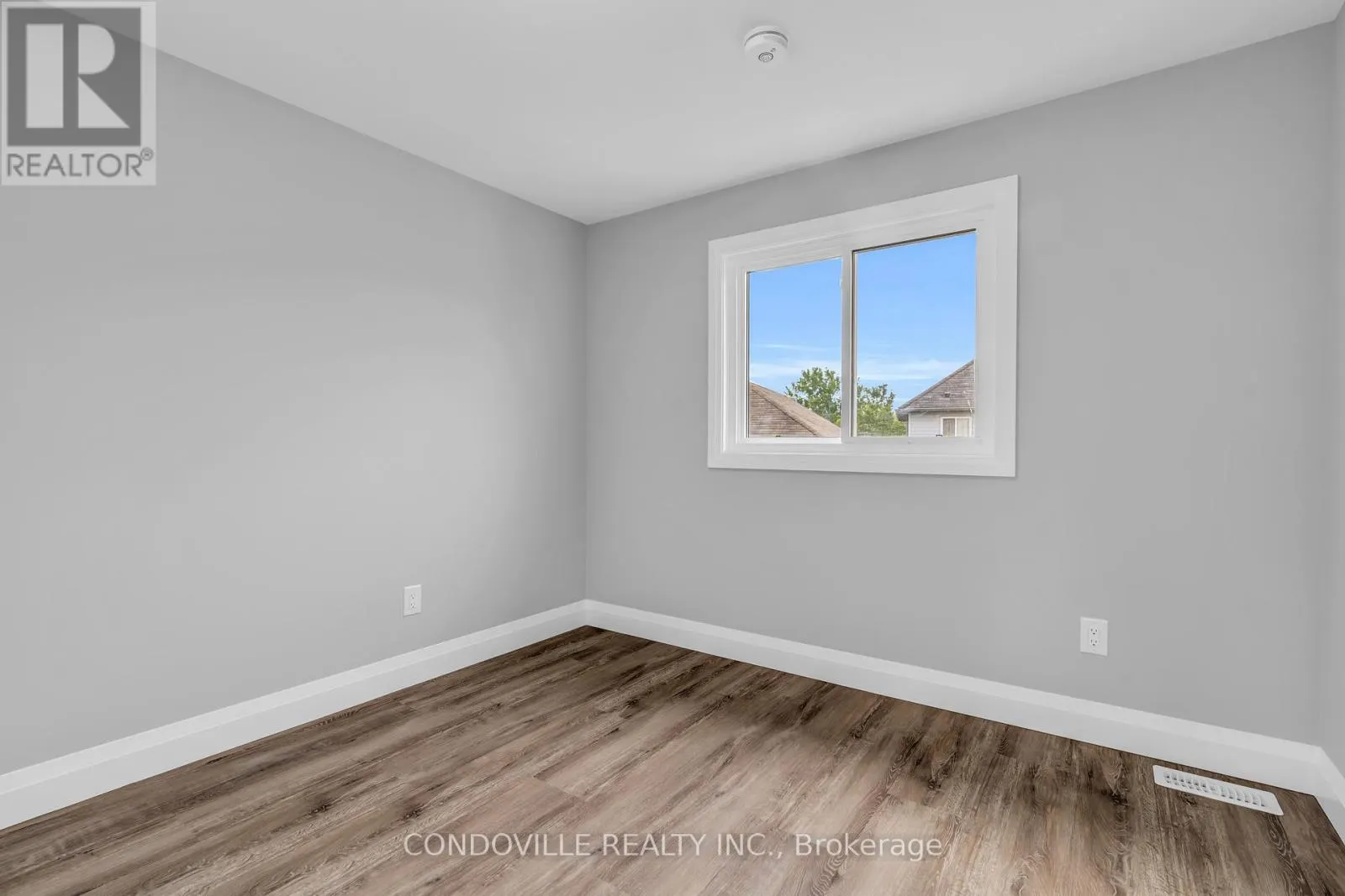 79 WINDING MEADOW COURT