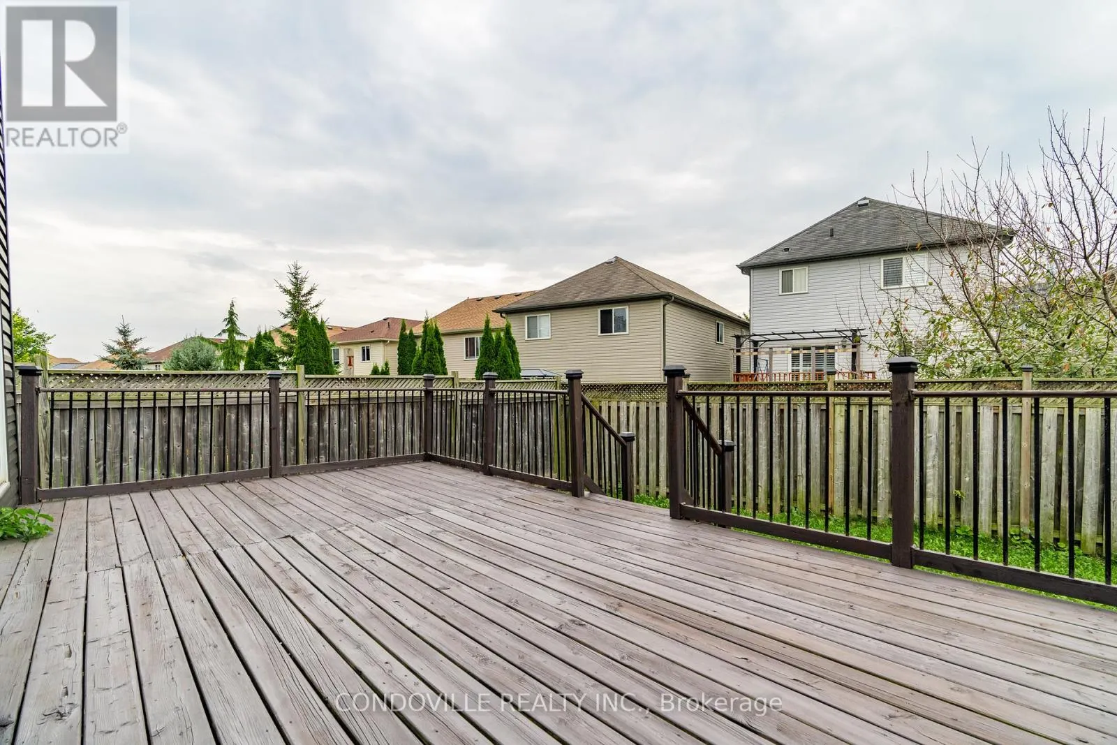 79 WINDING MEADOW COURT