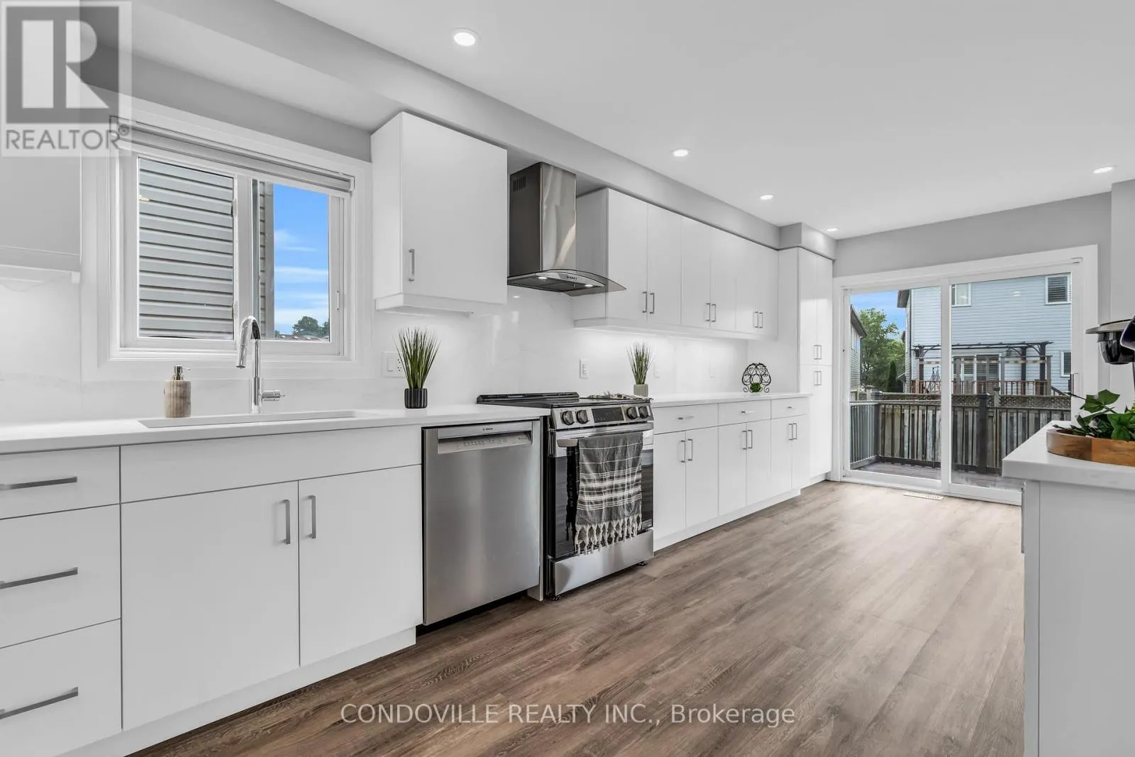79 WINDING MEADOW COURT