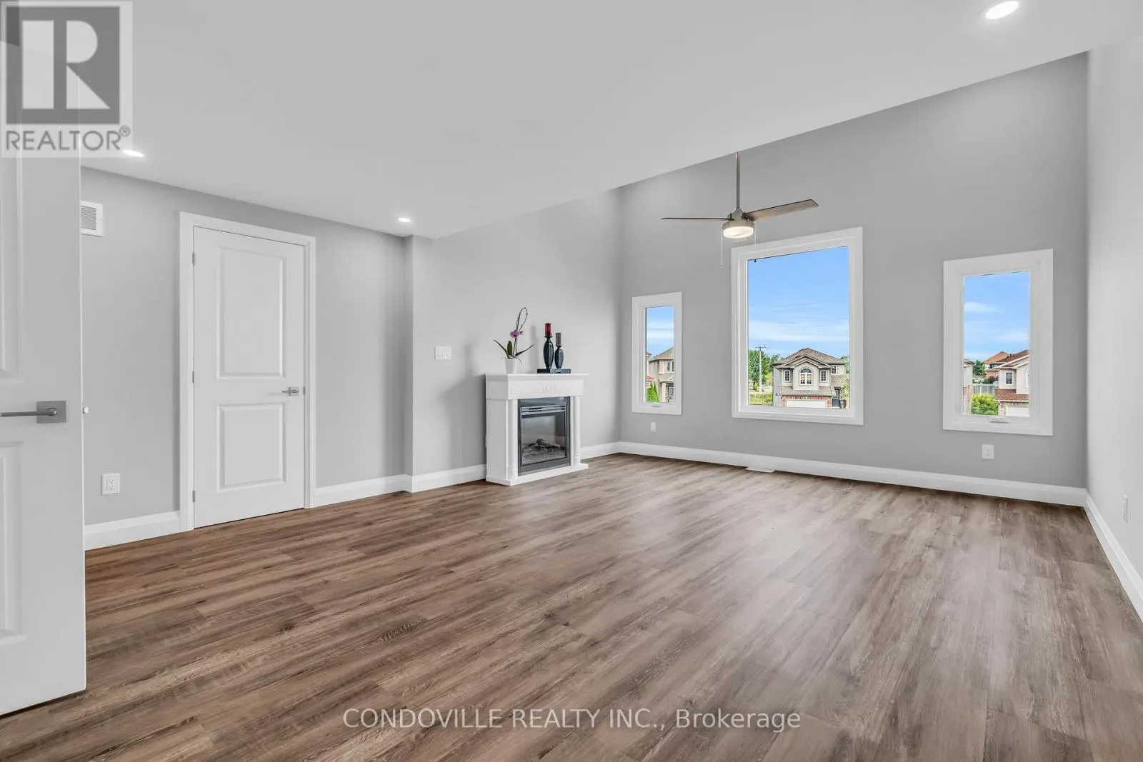 79 WINDING MEADOW COURT