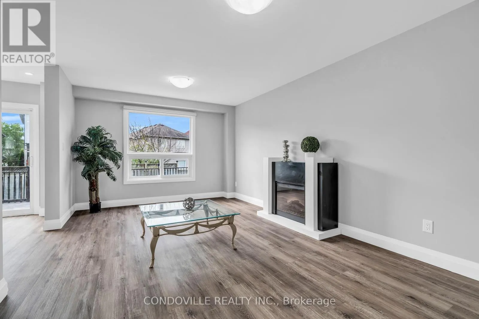 79 WINDING MEADOW COURT