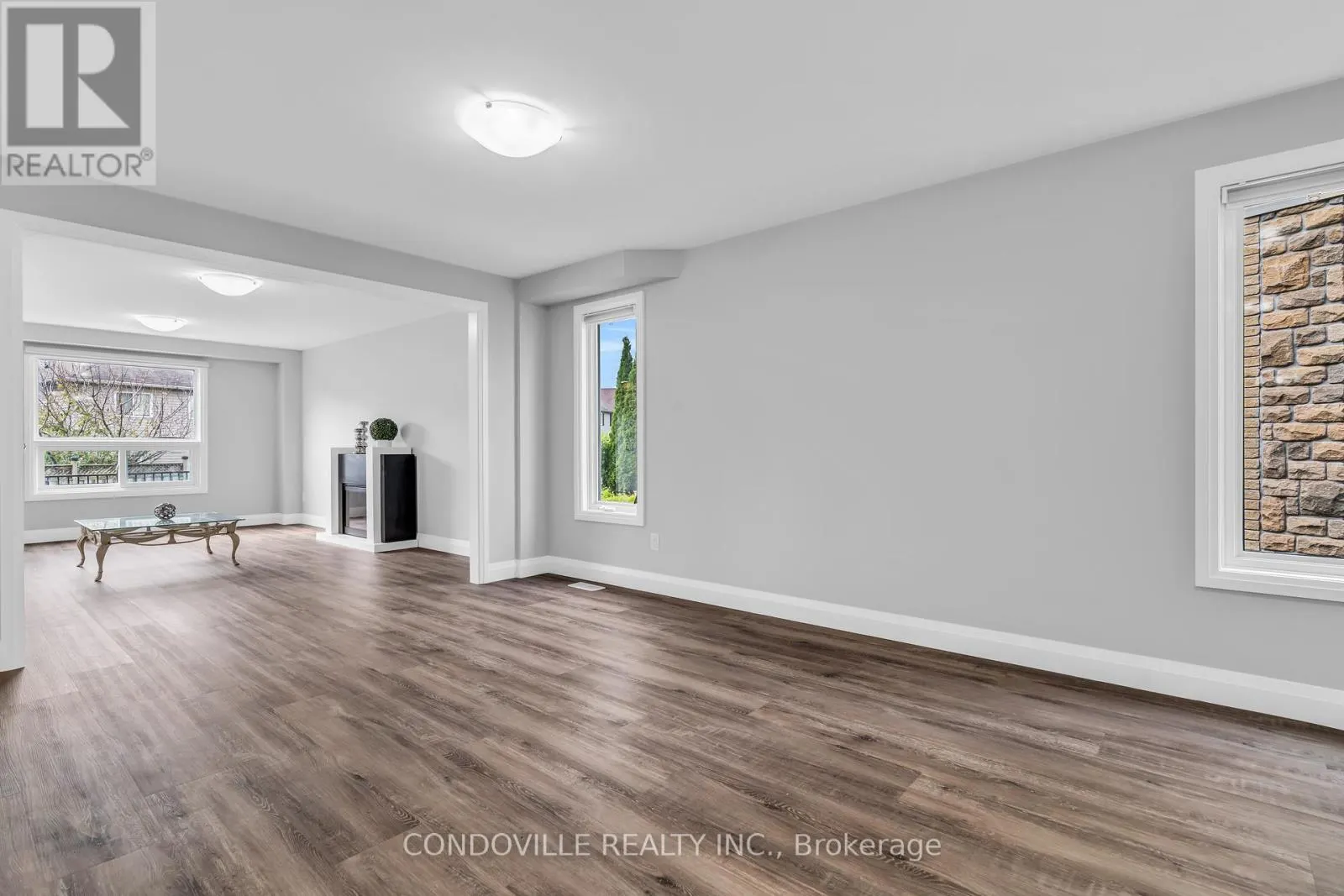 79 WINDING MEADOW COURT