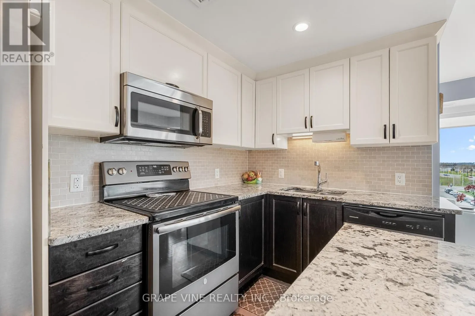 501 - 300A LETT STREET