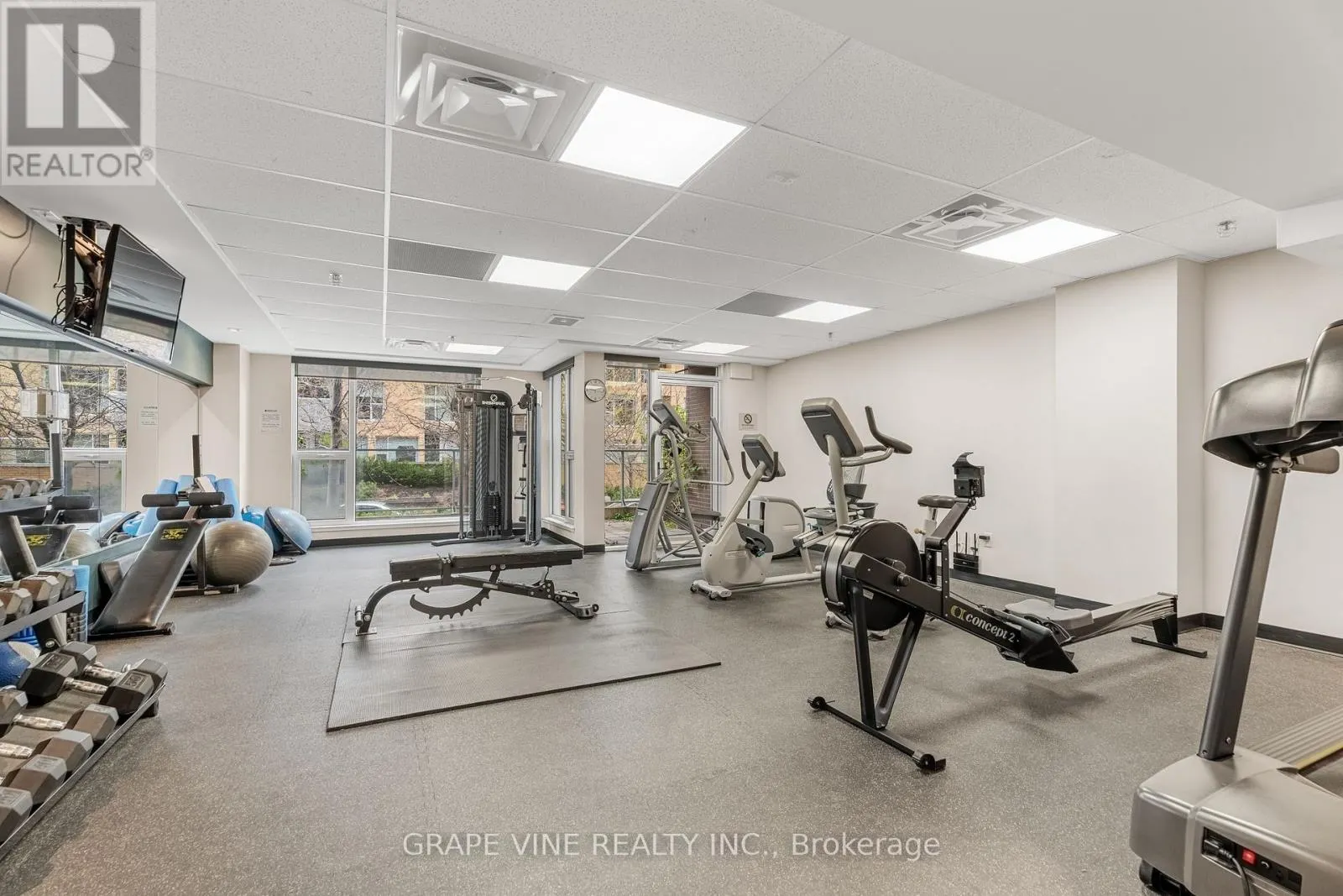 501 - 300A LETT STREET