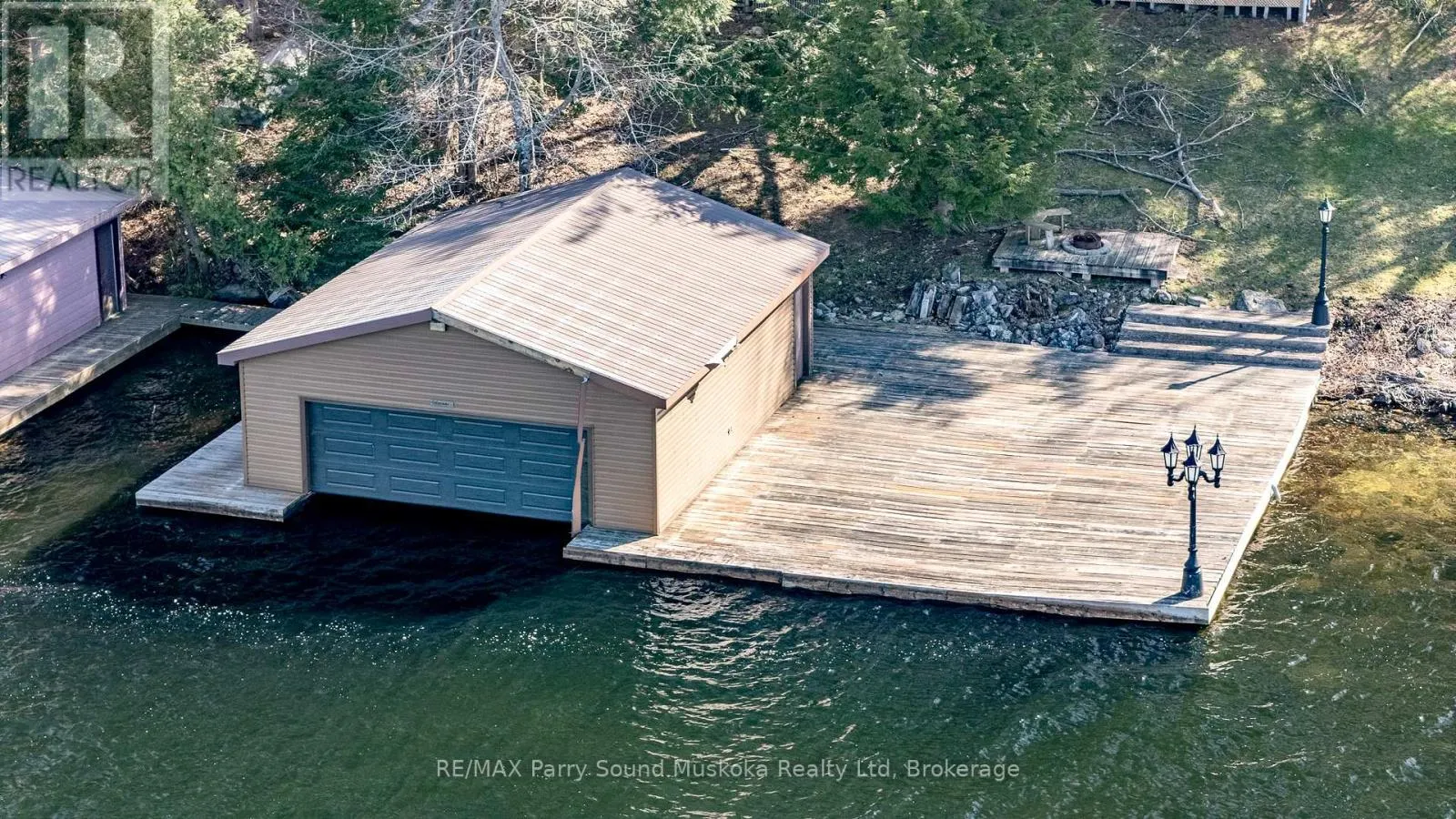 1932A LAKE JOSEPH ROAD