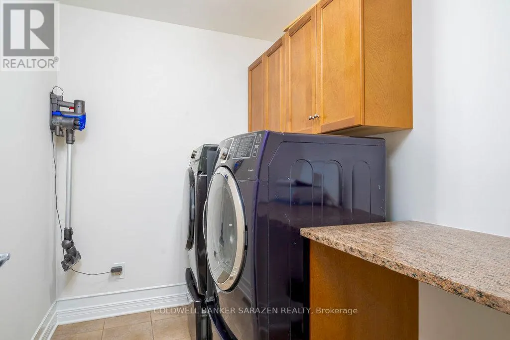 320 RYWALK CIRCLE