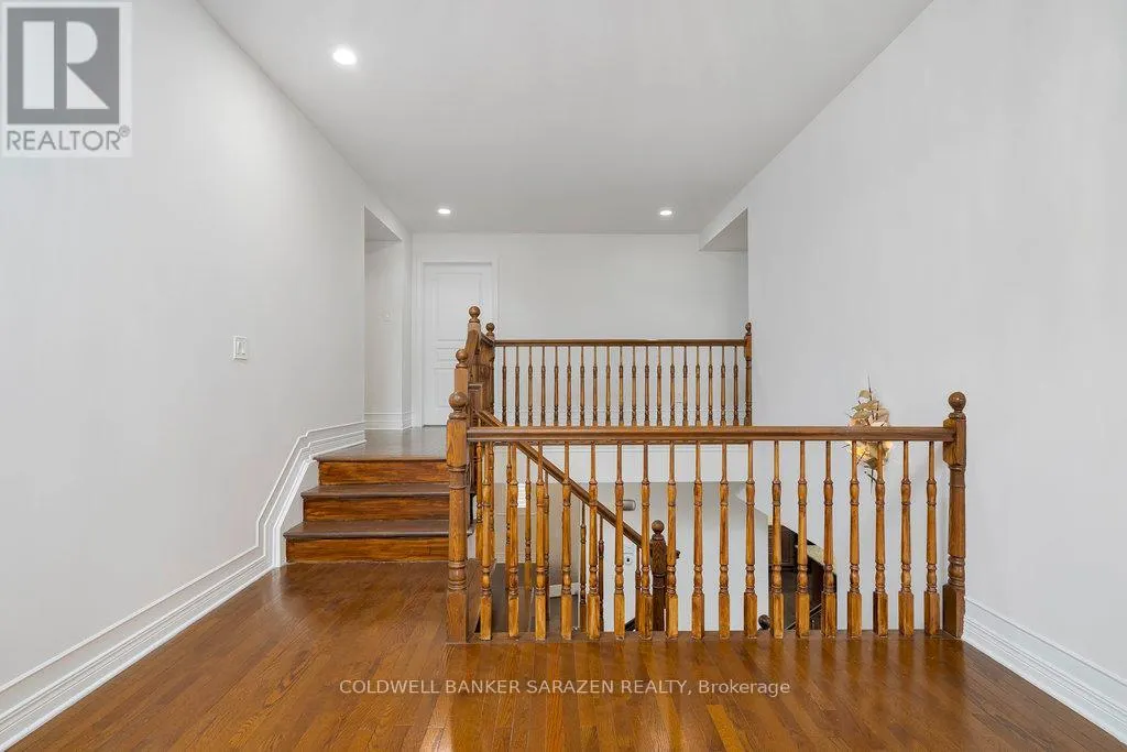 320 RYWALK CIRCLE