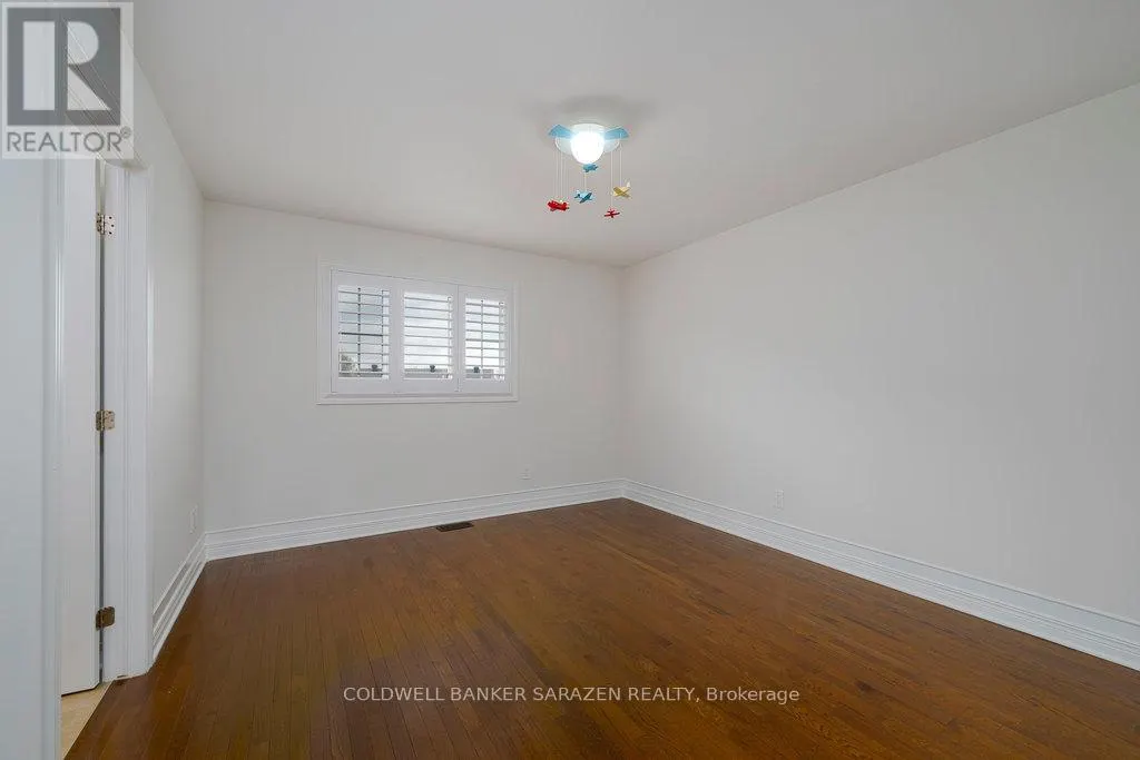 320 RYWALK CIRCLE