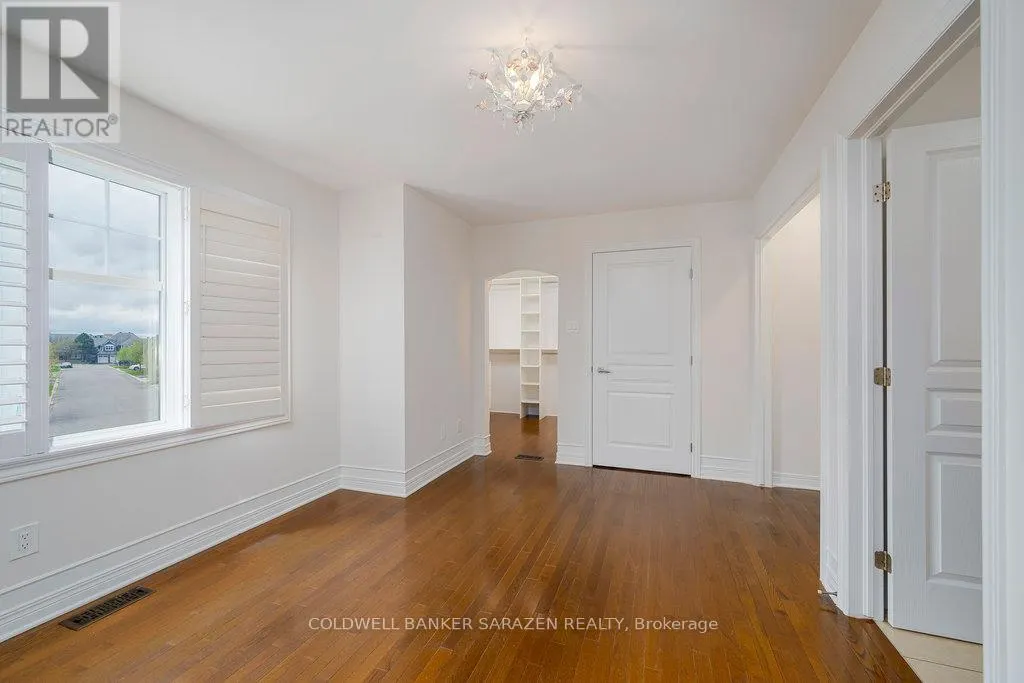 320 RYWALK CIRCLE