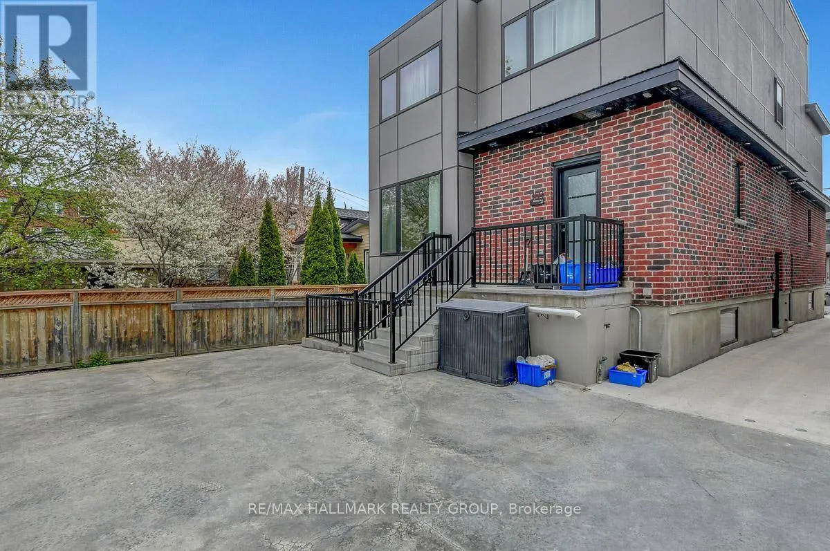 359 WHITBY AVENUE