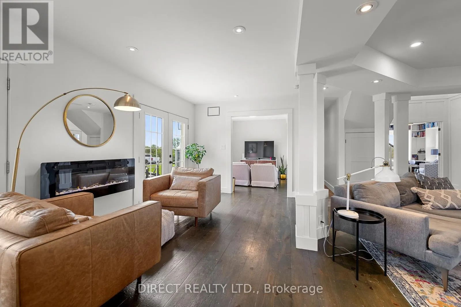 676 DESERONTO ROAD