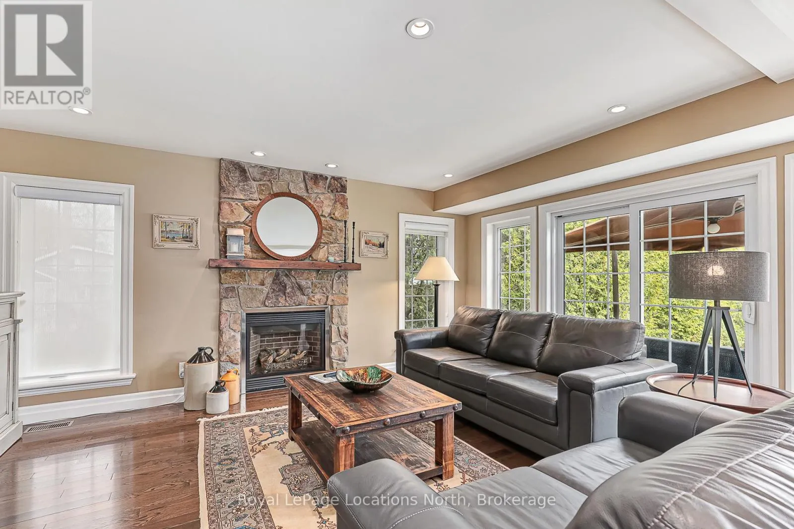 213 CAMPERDOWN ROAD