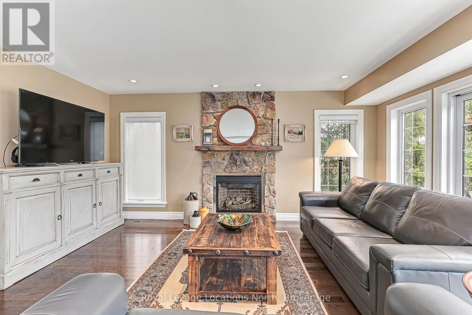 213 CAMPERDOWN ROAD