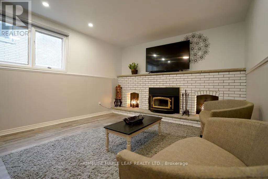 147 MURIEL CRESCENT