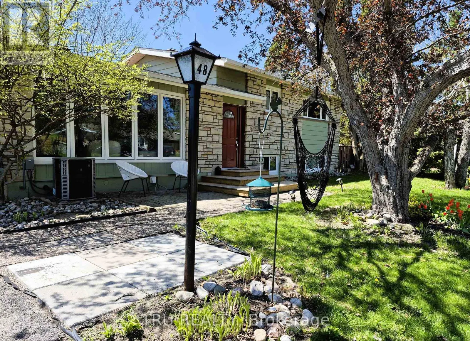 48 CRYSTAL BEACH DRIVE