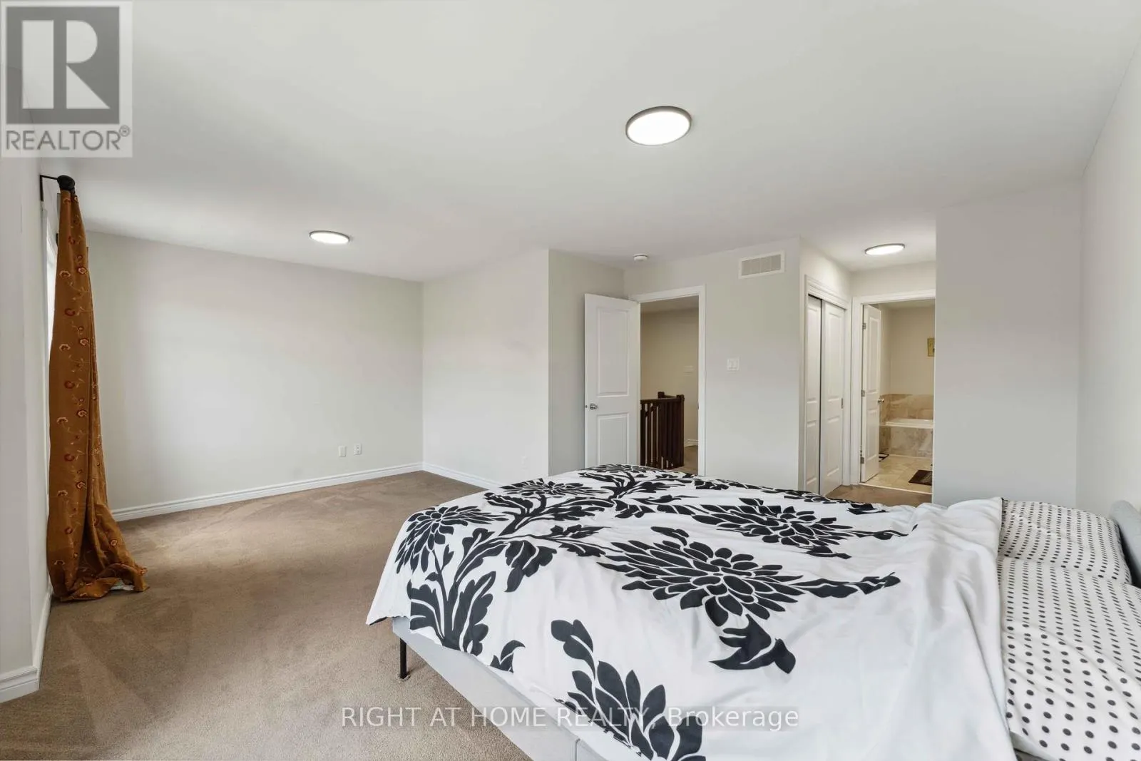 819 MIIKANA ROAD