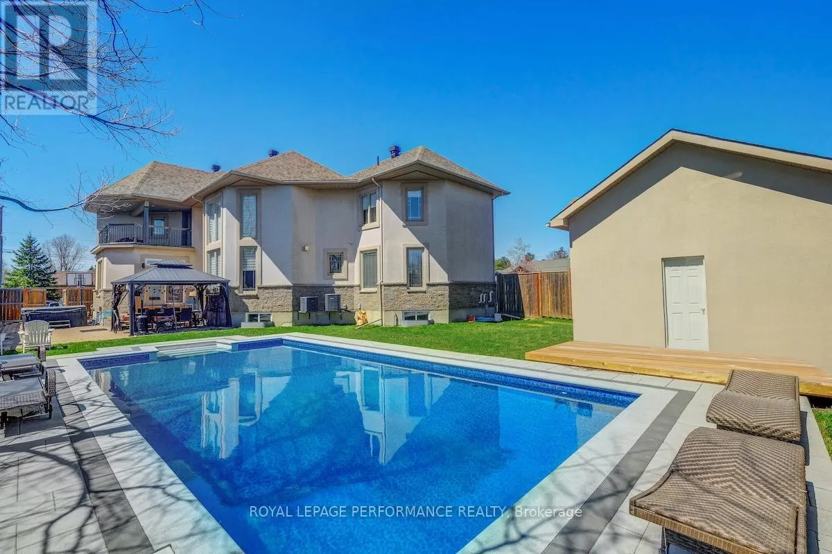 6598 COURTLAND GROVE CRESCENT