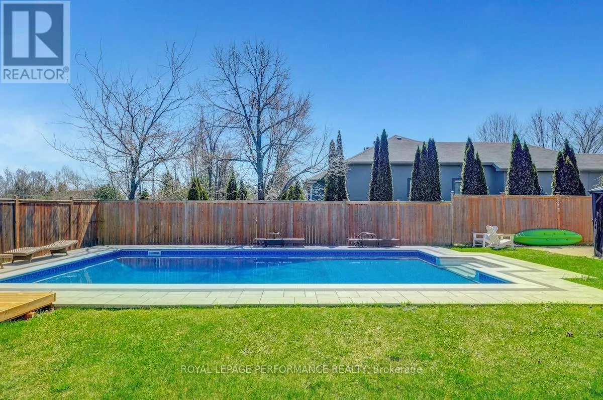 6598 COURTLAND GROVE CRESCENT