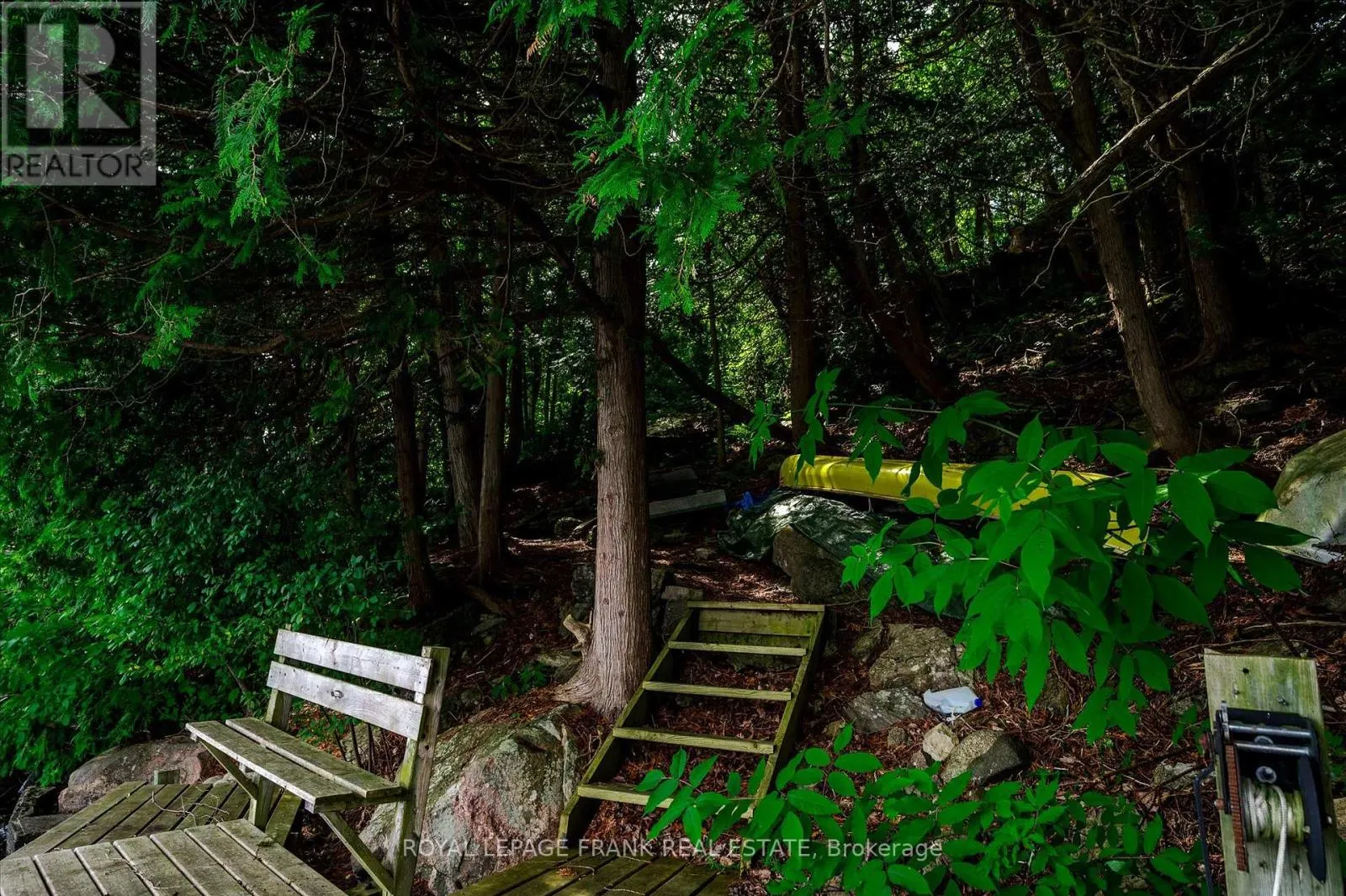 1194 BIRCHVIEW ROAD