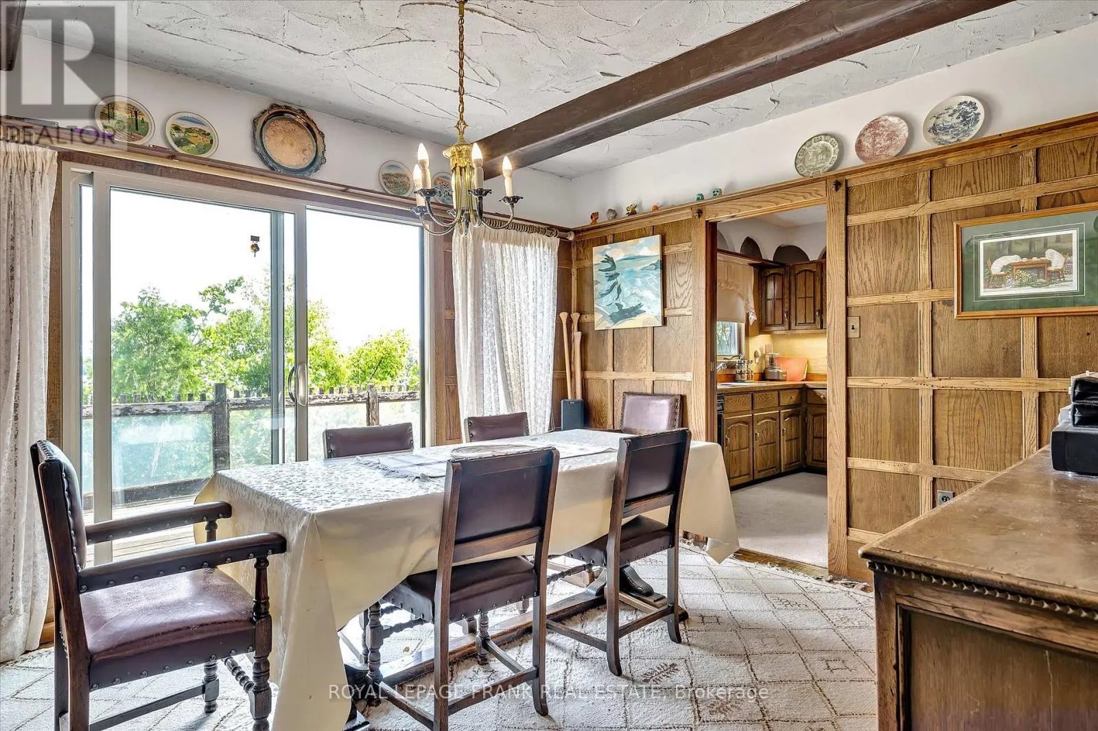 1194 BIRCHVIEW ROAD