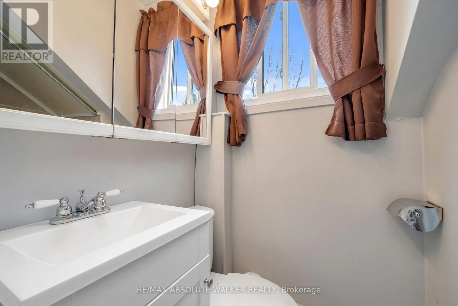 174 MUNRO STREET
