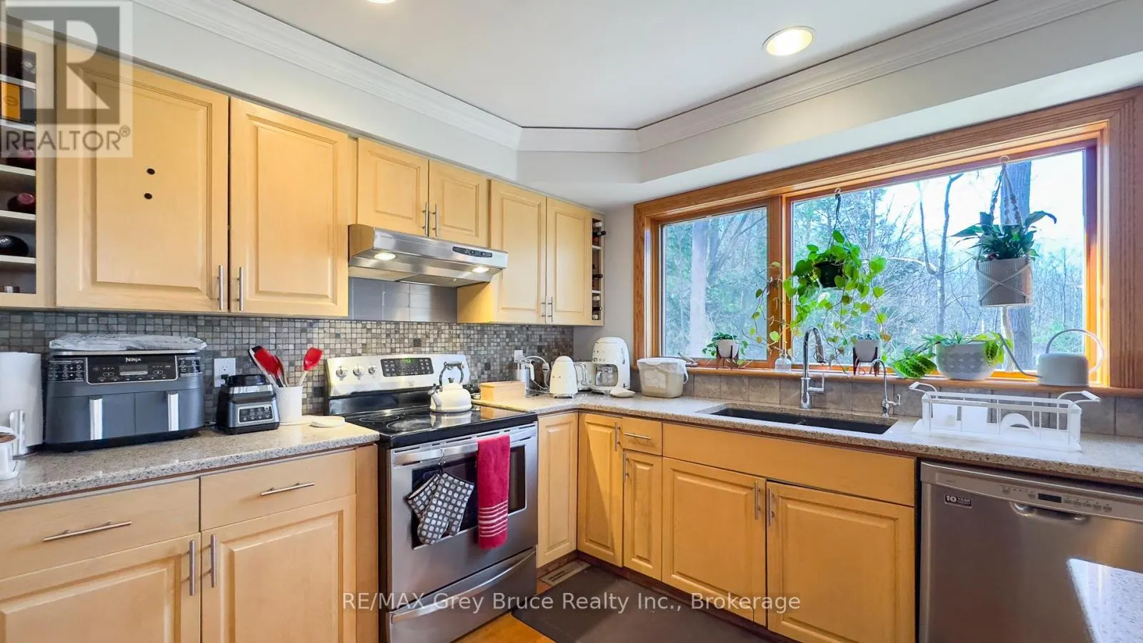 128 THORNRIDGE ROAD
