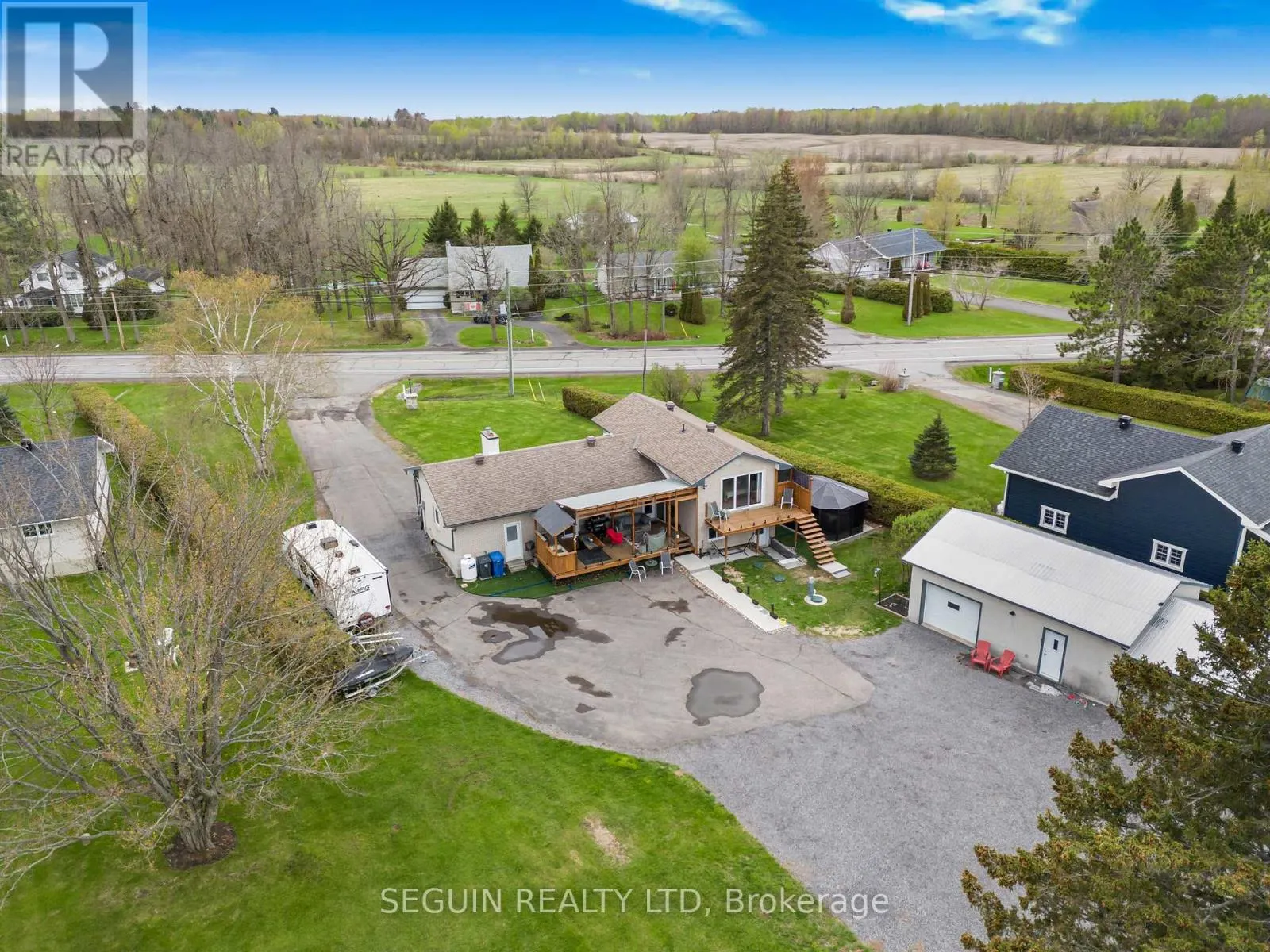 3595 FRONT ROAD
