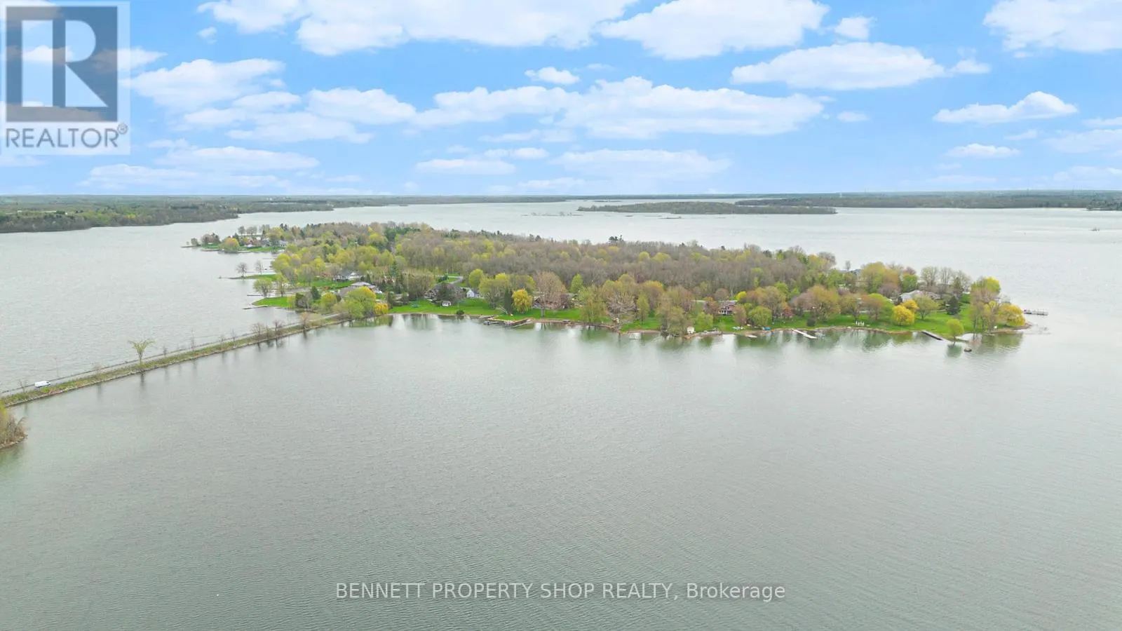 16084 LAKESIDE DRIVE