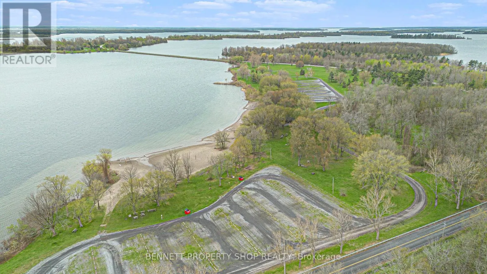 16084 LAKESIDE DRIVE