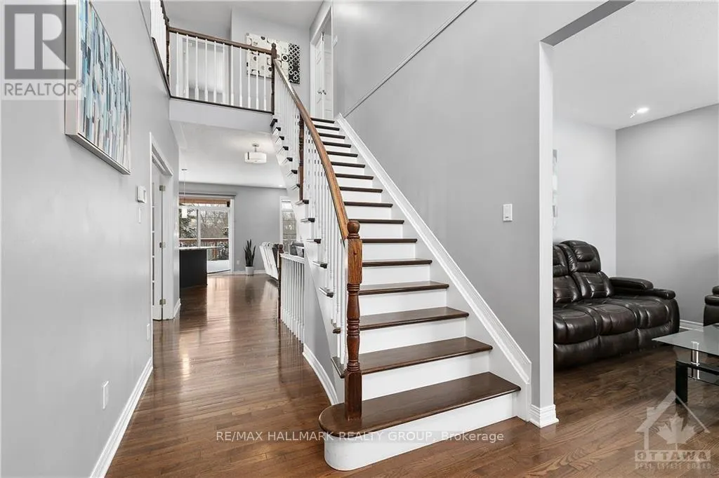 4464 SHORELINE DRIVE
