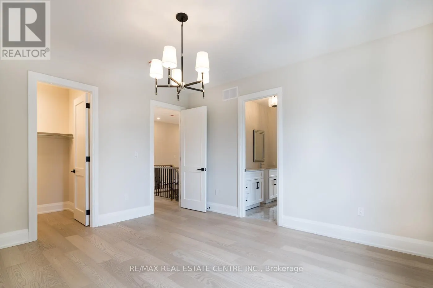 1 WEST AVENUE