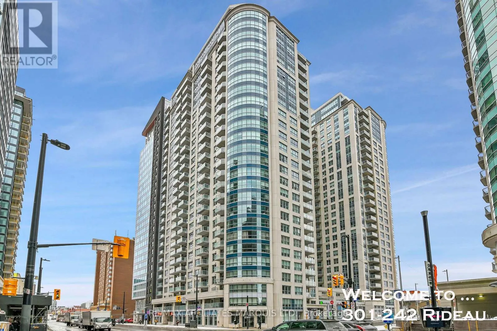 301 - 242 RIDEAU STREET