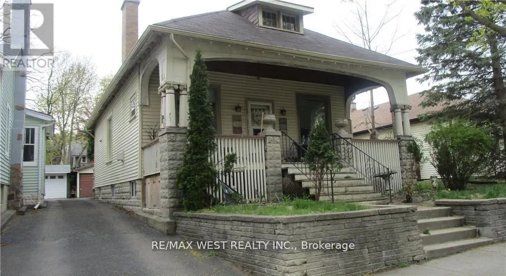52 BECHER STREET