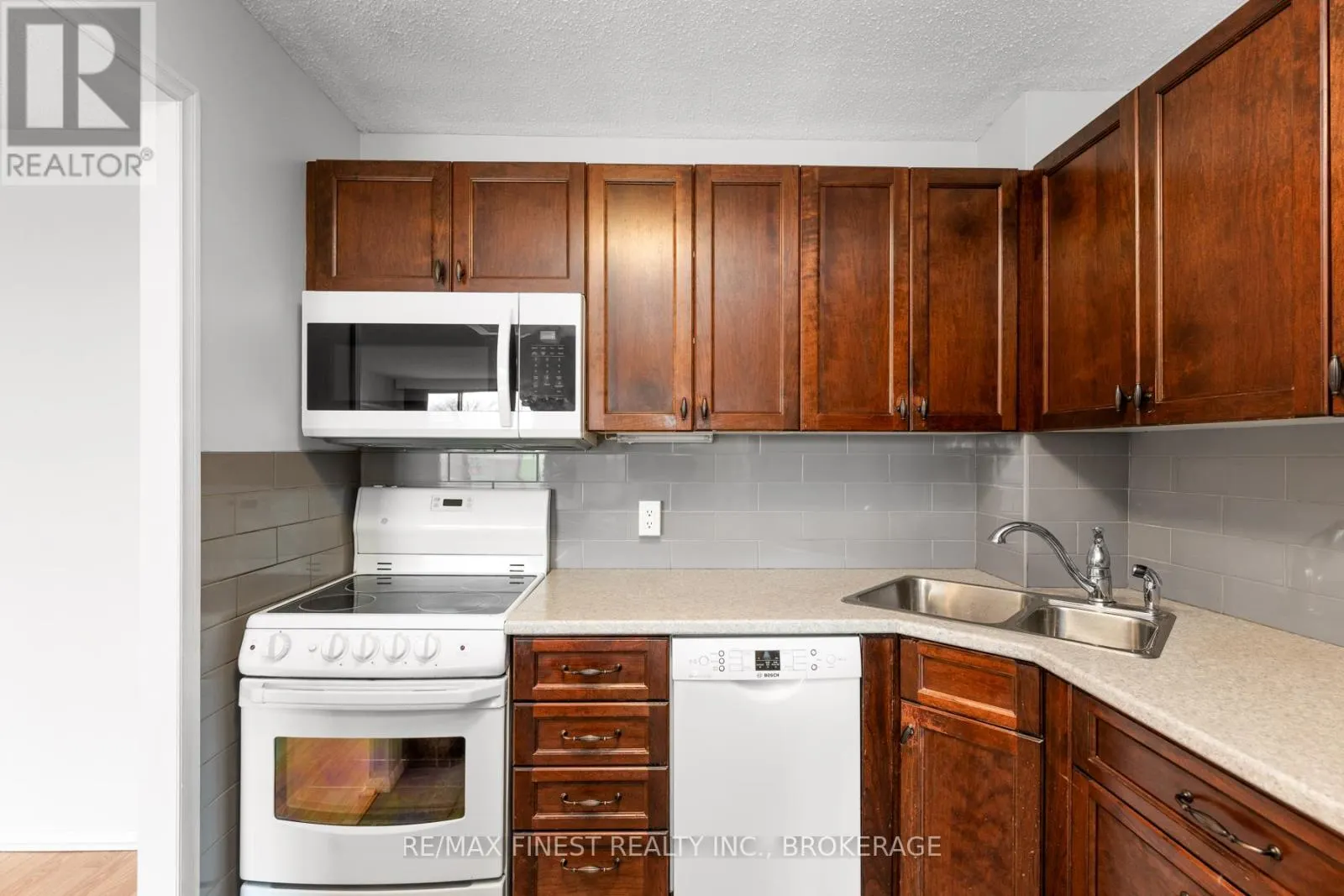 508 - 120 BARRETT COURT, #508
