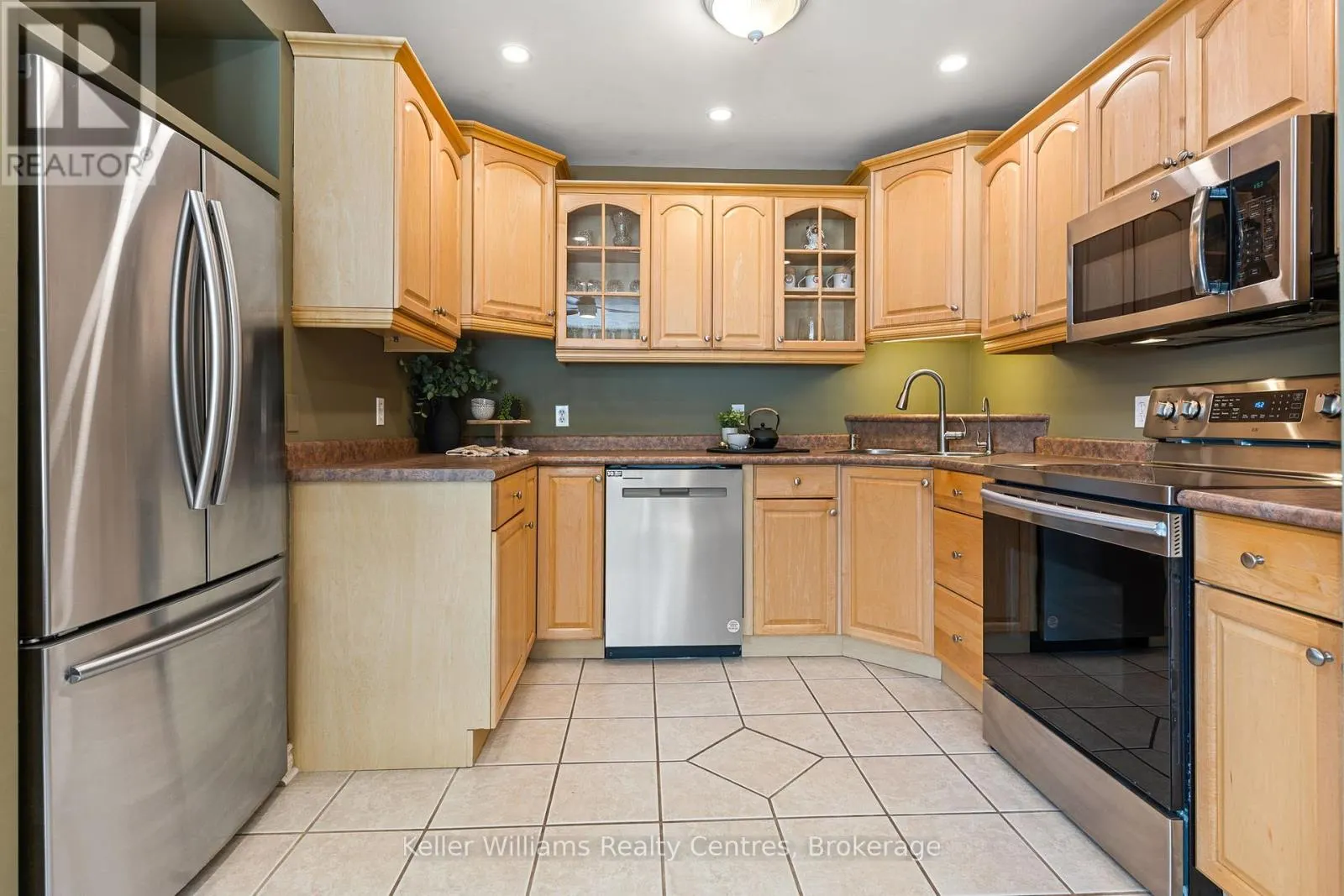 505 - 1717 2ND AVENUE E, #505