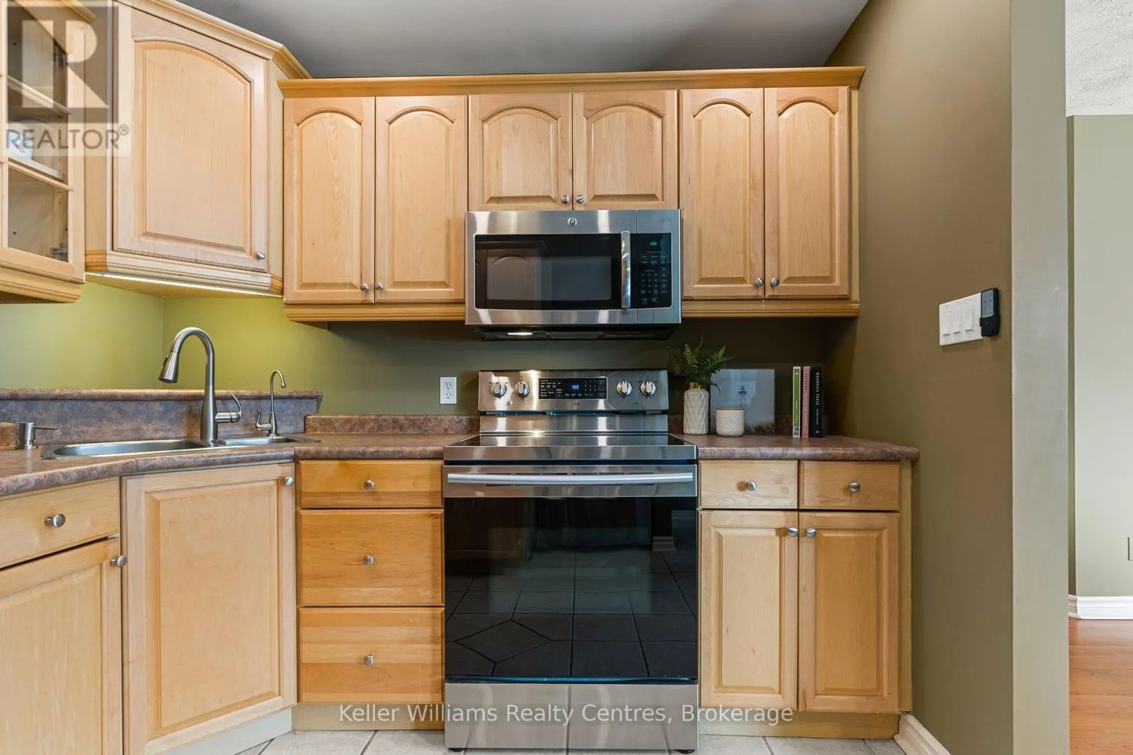 505 - 1717 2ND AVENUE E, #505
