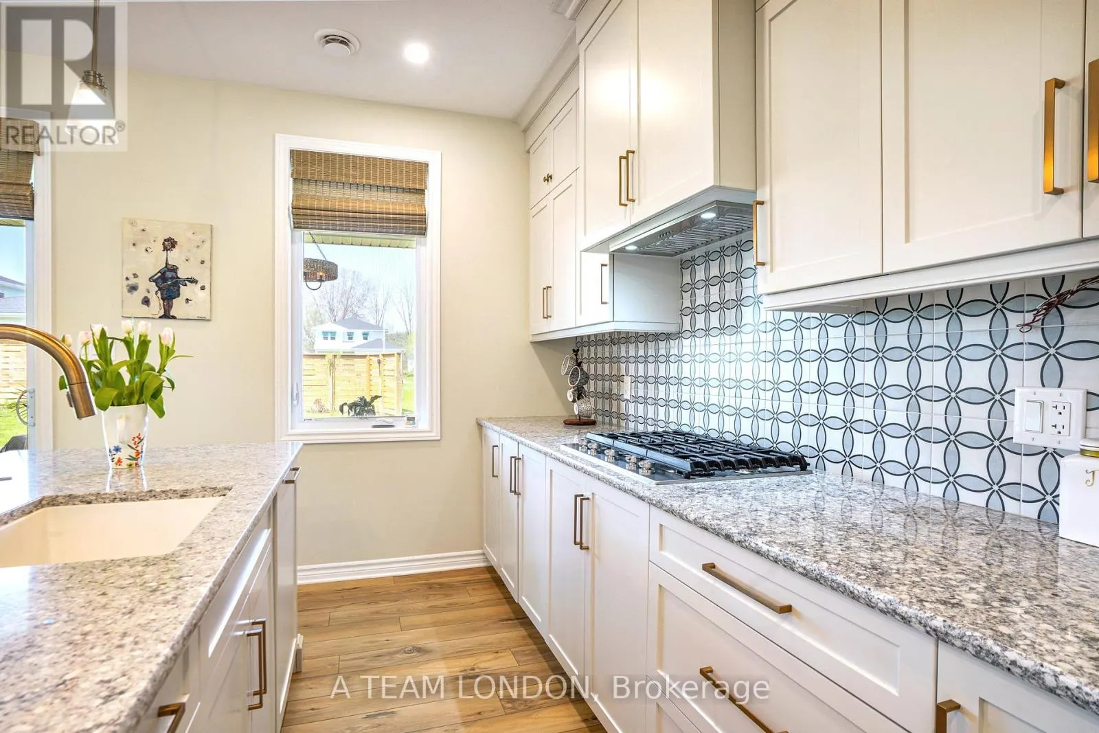 35 REGATTA WAY