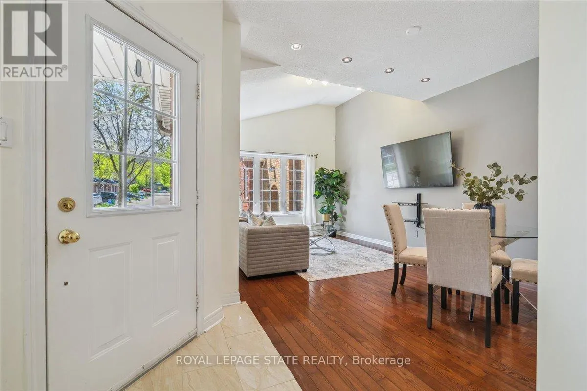 16 - 100 BEDDOE DRIVE