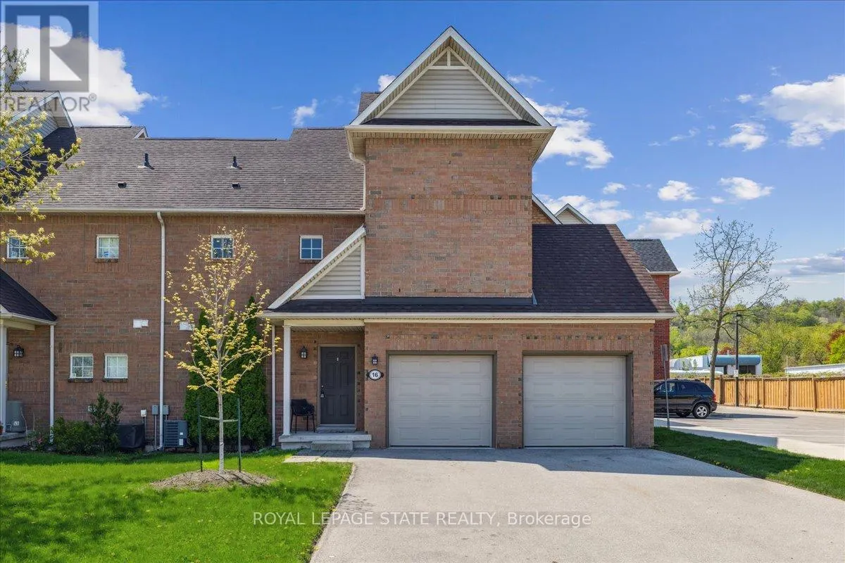 16 - 100 BEDDOE DRIVE