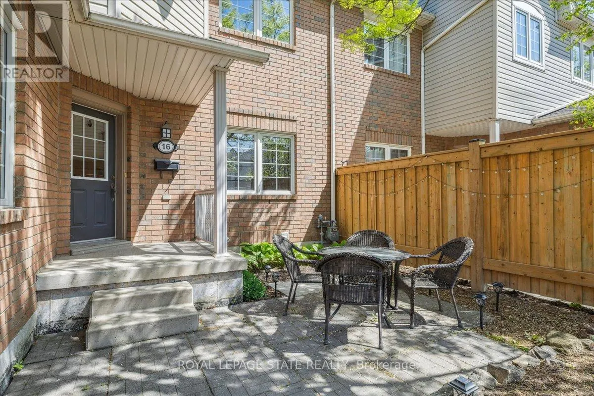 16 - 100 BEDDOE DRIVE