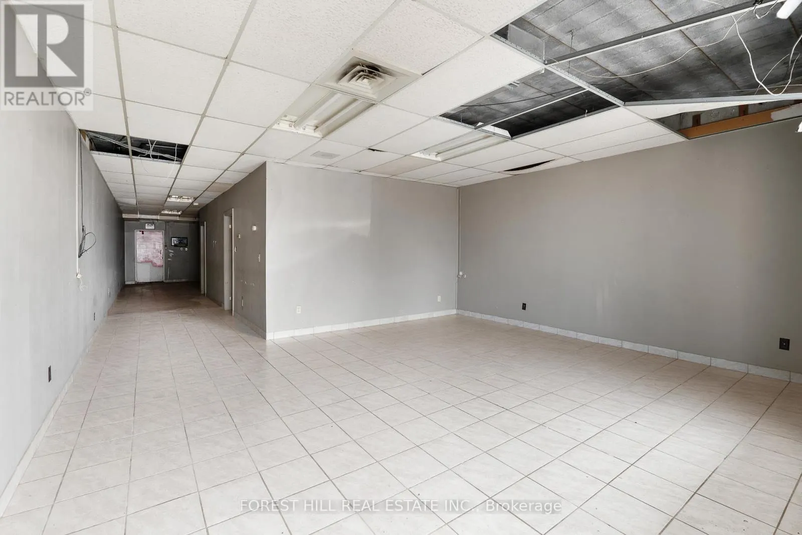 2024 DUFFERIN AVENUE