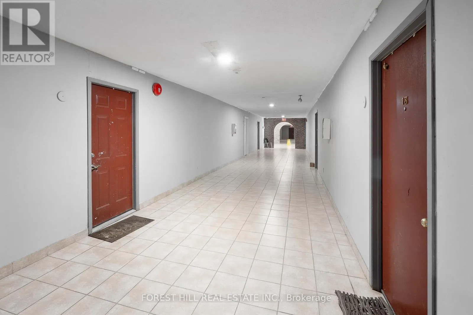 2024 DUFFERIN AVENUE